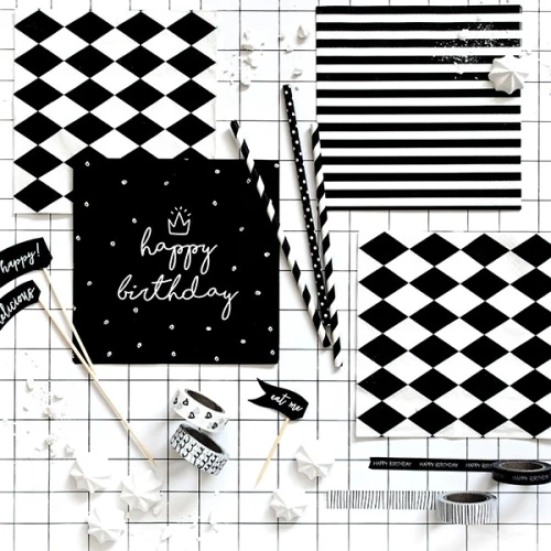 Serwetki 16,5x16,5cm/33x33cm PARTYDECO z białym nadrukiem happy birthday czarne 20szt.
