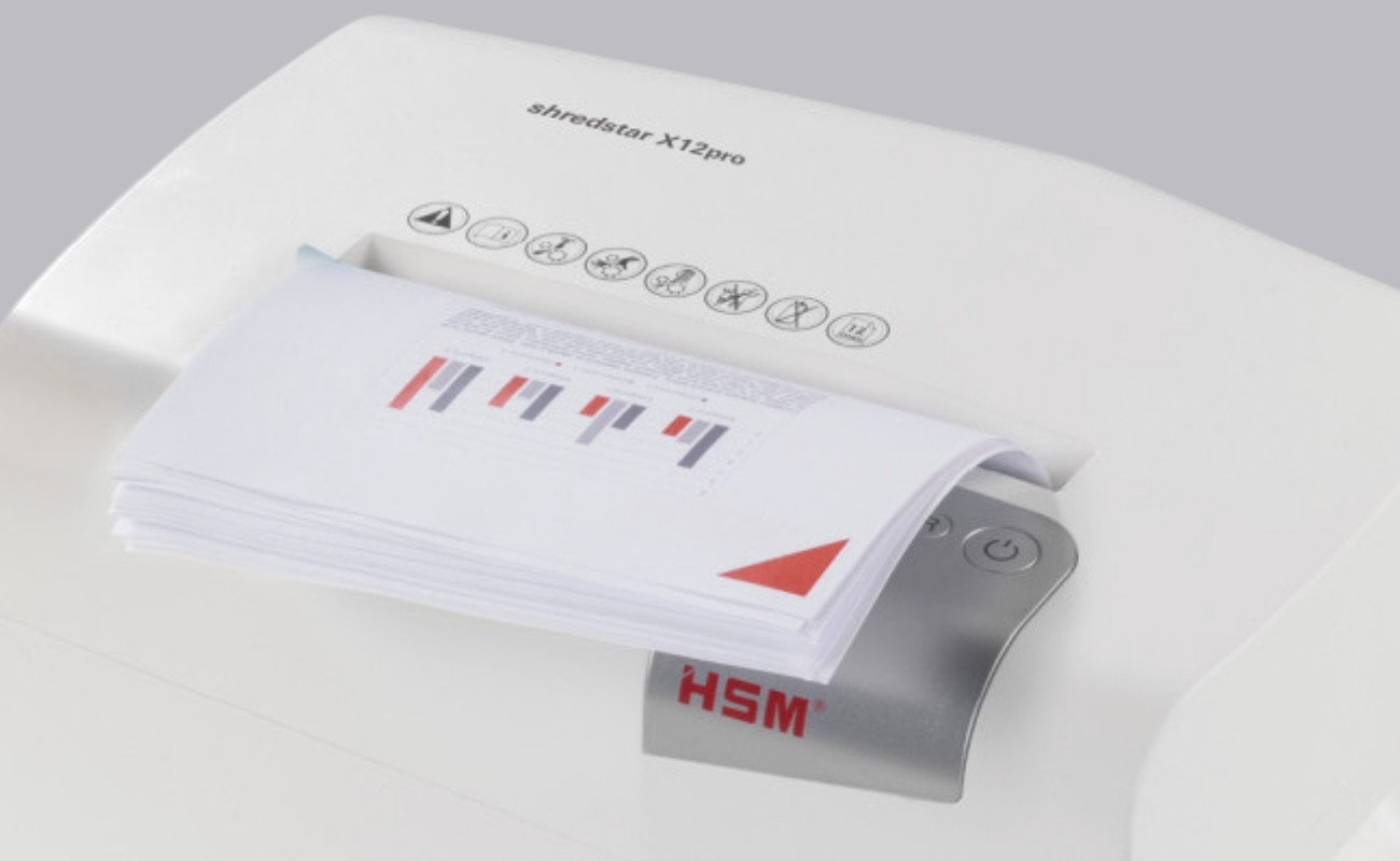 Dobra niszczarka do biura HSM shredstar X12pro - ścinki 2 x 15 mm